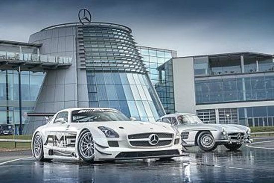 Mercedes-Benz World